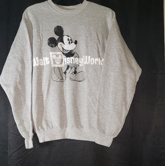 Vintage Walt Disney World Sweater - Picture 2 of 4